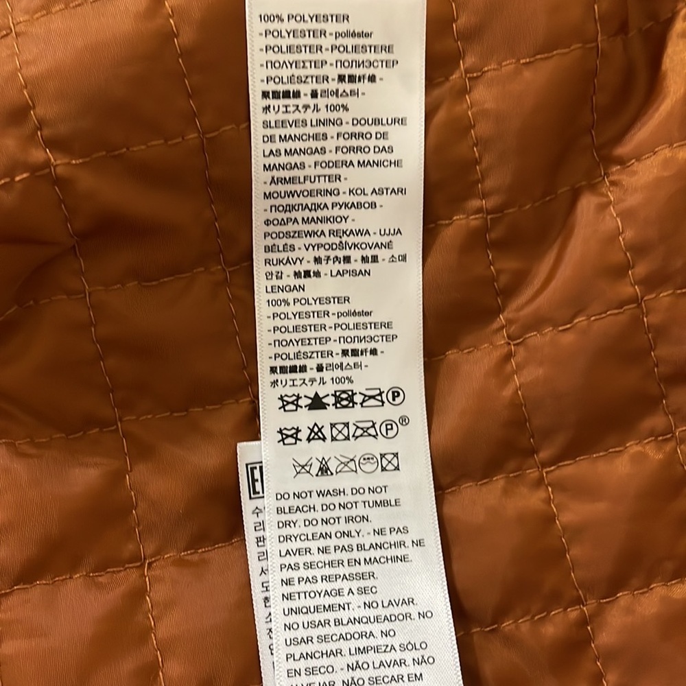 New ANTHROPOLOGIE Levi’s Varsity Trucker Jacket Oversize Wool Quilted Trending - Picture 14 of 14